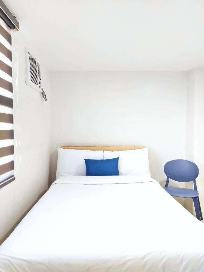 Hotel airobedz BGC - near Uptown Manila Zewnętrze zdjęcie